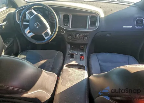 2013 Dodge Charger Sxt z USA, uszkodzony, nr VIN 2C3CDXHG8DH655749